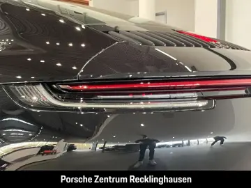 PORSCHE 992 911 Carrera nur 36.694 km LED-Scheinwerfer