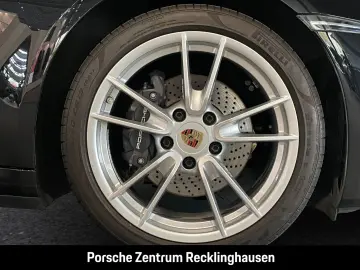 PORSCHE 992 911 Carrera nur 36.694 km LED-Scheinwerfer