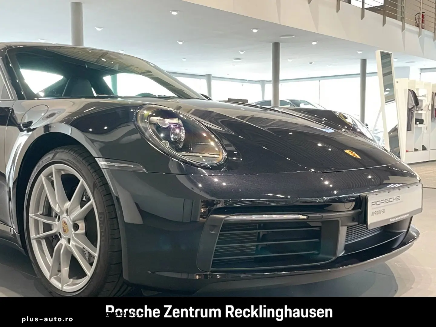 PORSCHE 992 911 Carrera nur 36.694 km LED-Scheinwerfer