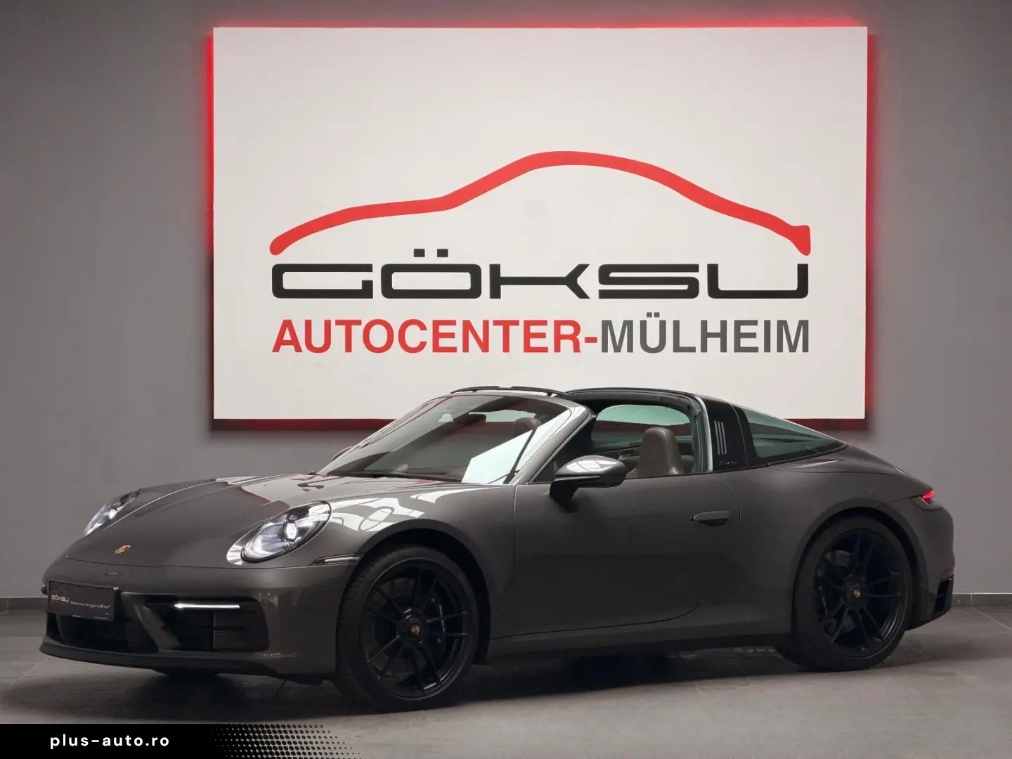 PORSCHE 911 Targa 4GTS Lift Matrix 360 4-RadLenkung 1.Hd