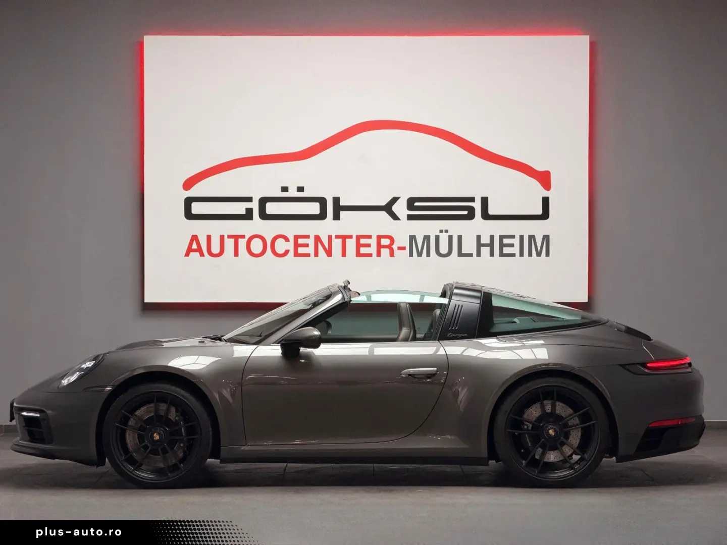 PORSCHE 911 Targa 4GTS Lift Matrix 360 4-RadLenkung 1.Hd