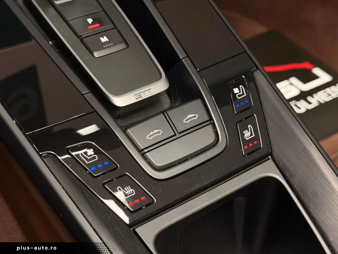 PORSCHE 911 Targa 4GTS Lift Matrix 360 4-RadLenkung 1.Hd