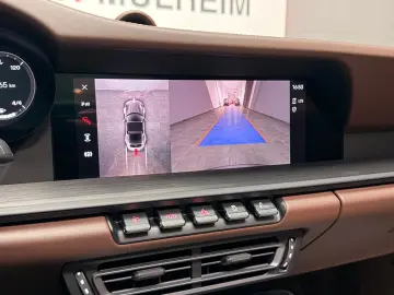 PORSCHE 911 Targa 4GTS Lift Matrix 360 4-RadLenkung 1.Hd