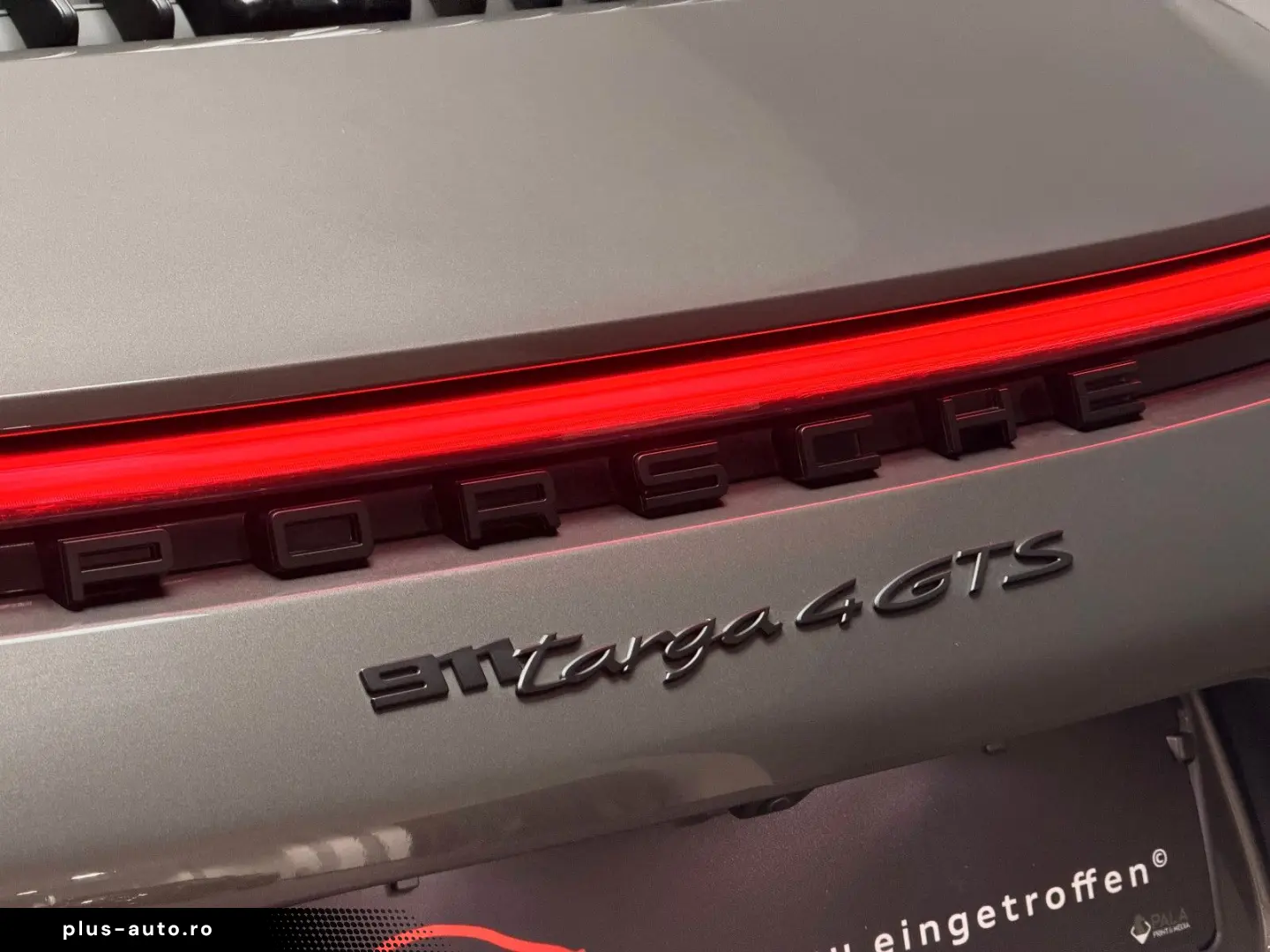 PORSCHE 911 Targa 4GTS Lift Matrix 360 4-RadLenkung 1.Hd