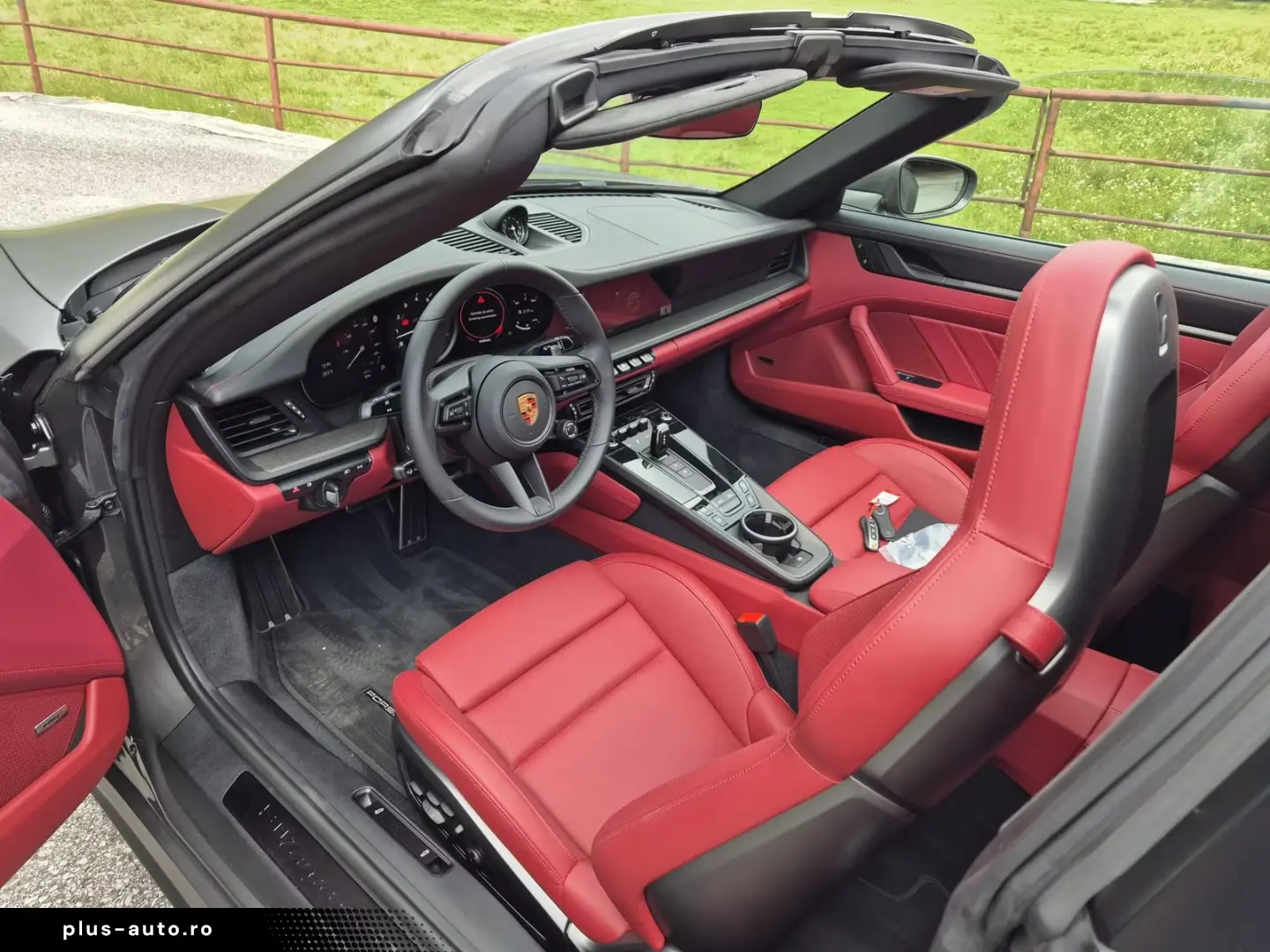 Porsche 992 Carrera Targa 4 GTS Matrix