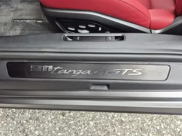 Porsche 992 Carrera Targa 4 GTS Matrix