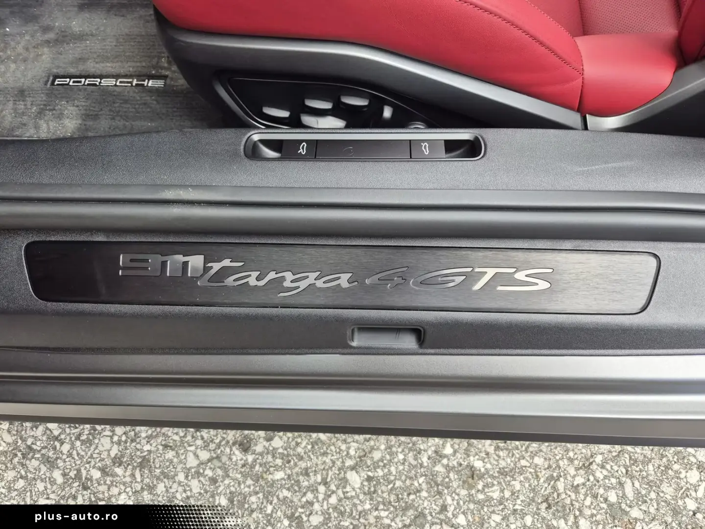 Porsche 992 Carrera Targa 4 GTS Matrix