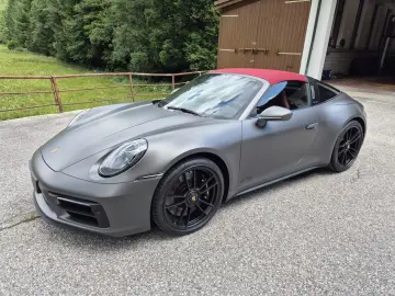 Porsche 992 Carrera Targa 4 GTS Matrix