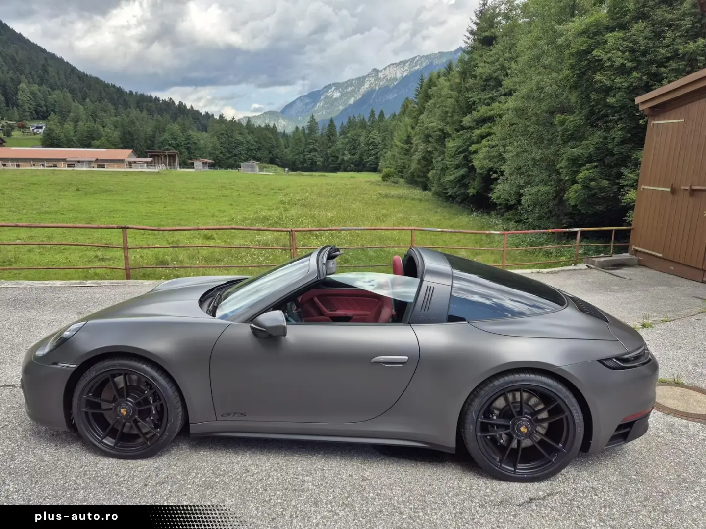 Porsche 992 Carrera Targa 4 GTS Matrix