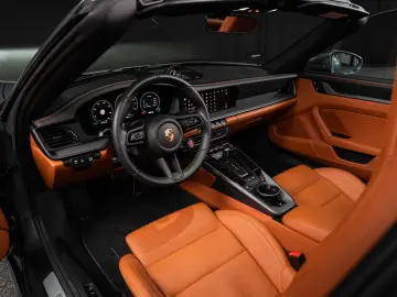 Porsche Targa 992 4S