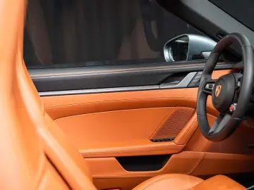 Porsche Targa 992 4S