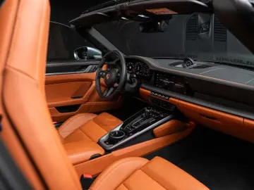 Porsche Targa 992 4S