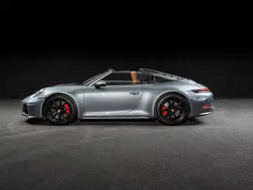 Porsche Targa 992 4S