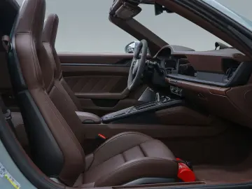 PORSCHE 992 911 Targa 4 GTS Burmester Clubleder InnoDriv