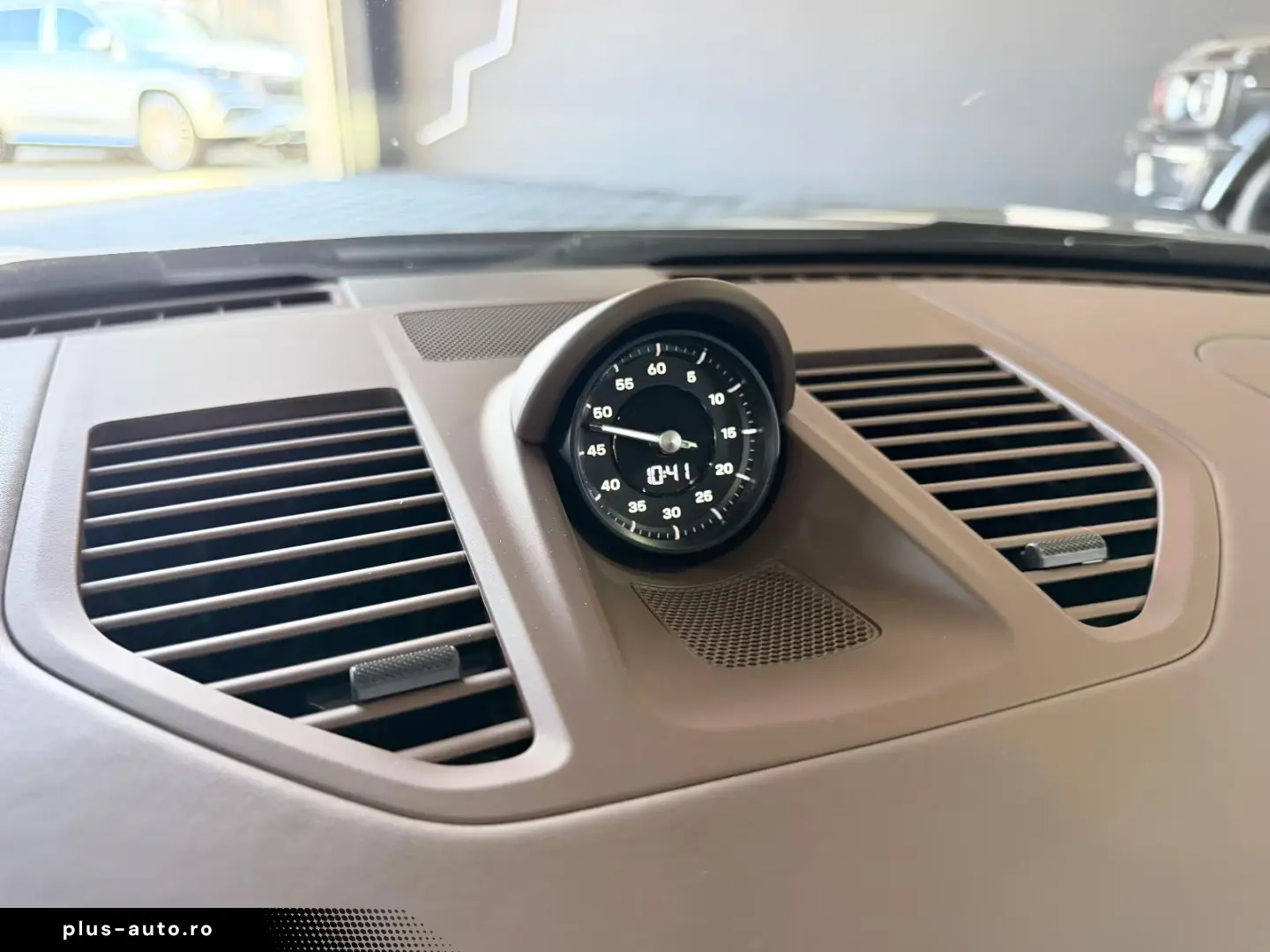 Porsche Targa 992 GTS Matrix Lift Burmester