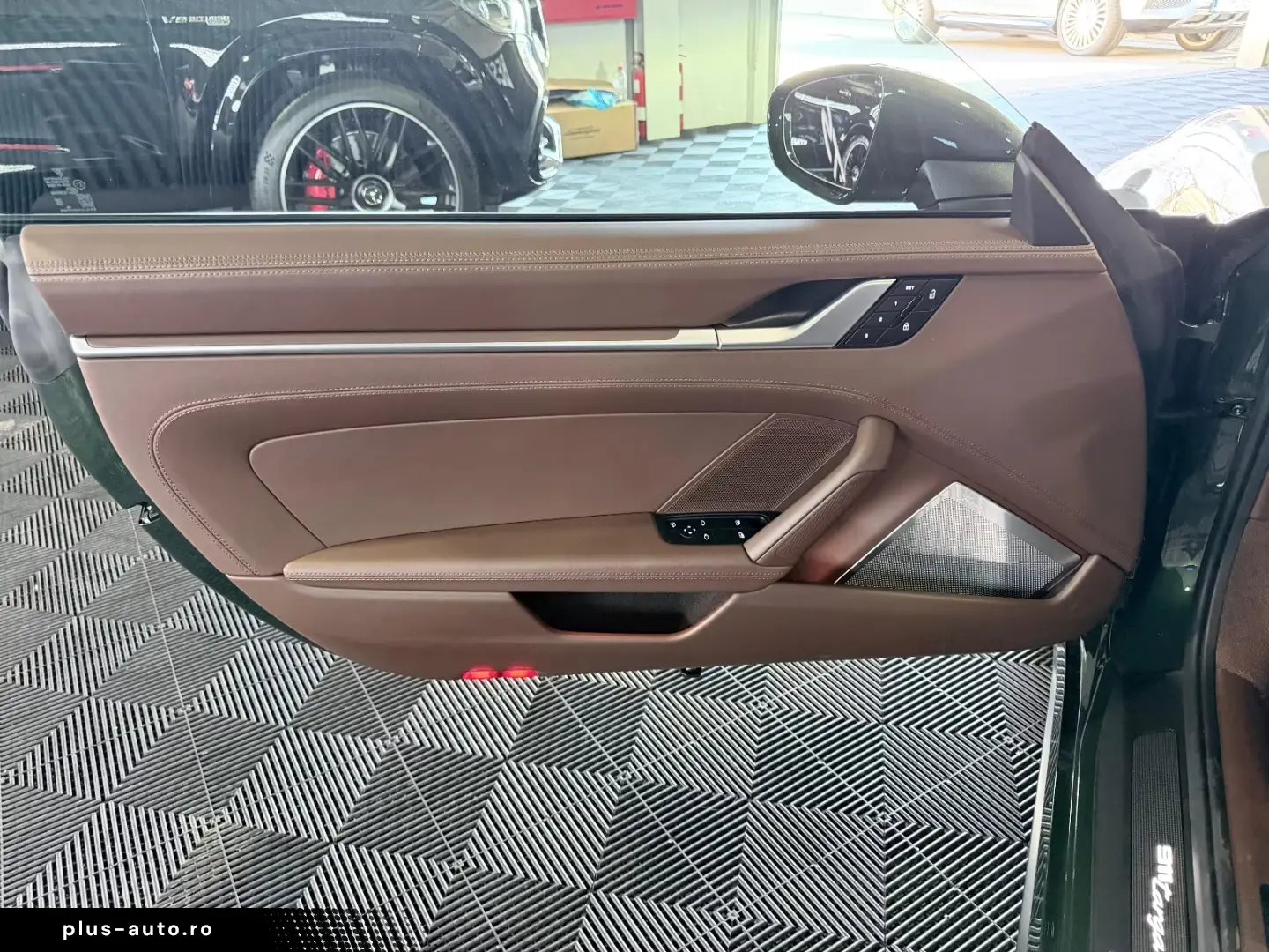 Porsche Targa 992 GTS Matrix Lift Burmester