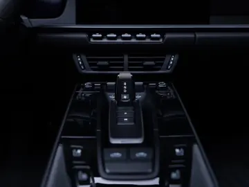 Porsche 992 Targa Carrera  4S