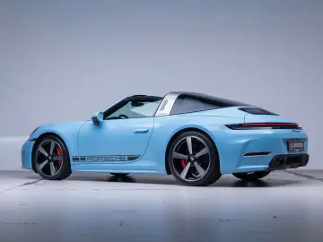 Porsche 992 Targa Carrera  4S
