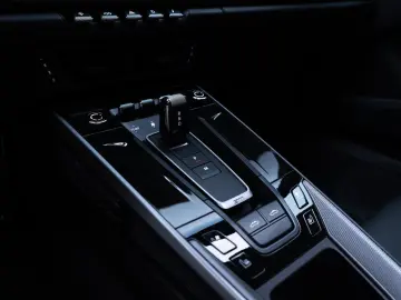 Porsche 992 Targa Carrera  4S