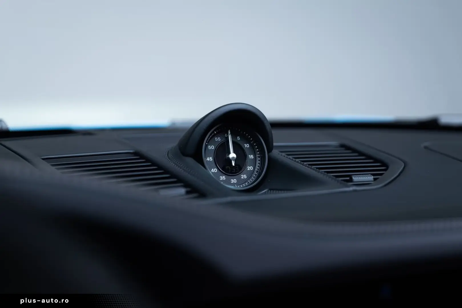 Porsche 992 Targa Carrera  4S