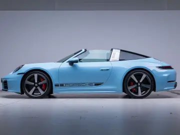Porsche 992 Targa Carrera  4S