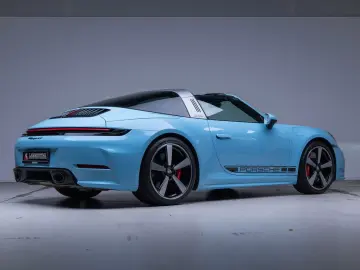 Porsche 992 Targa Carrera  4S