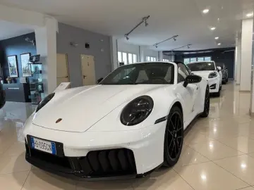 PORSCHE Porsche 911 Targa 4 GTS
