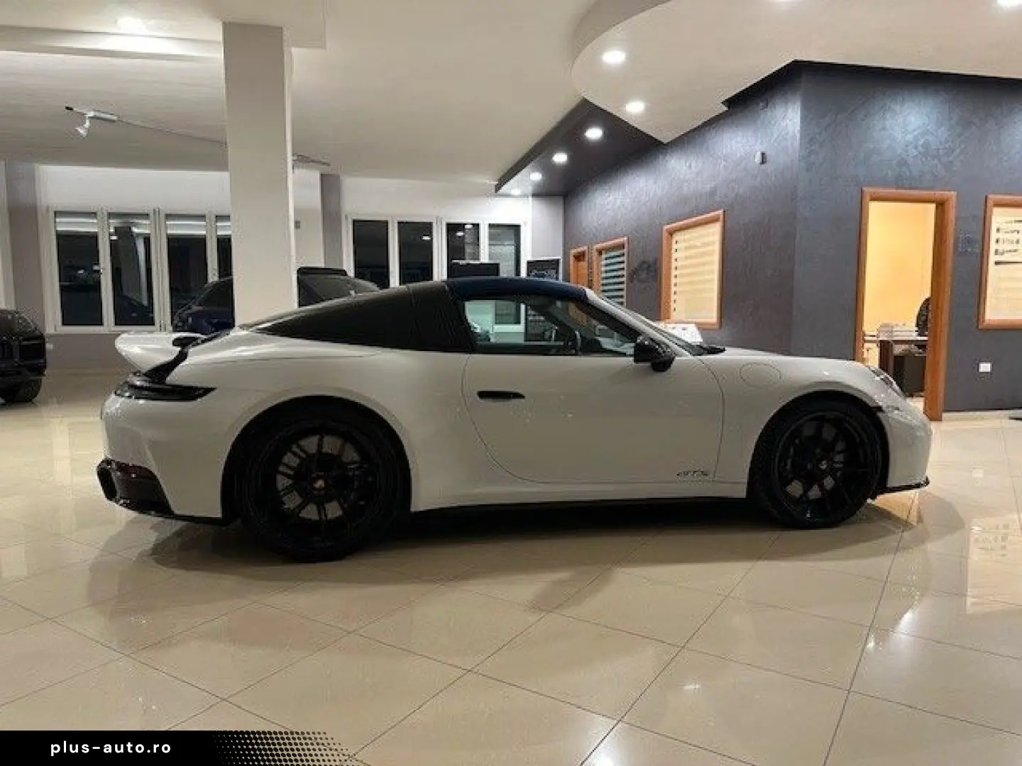 PORSCHE Porsche 911 Targa 4 GTS