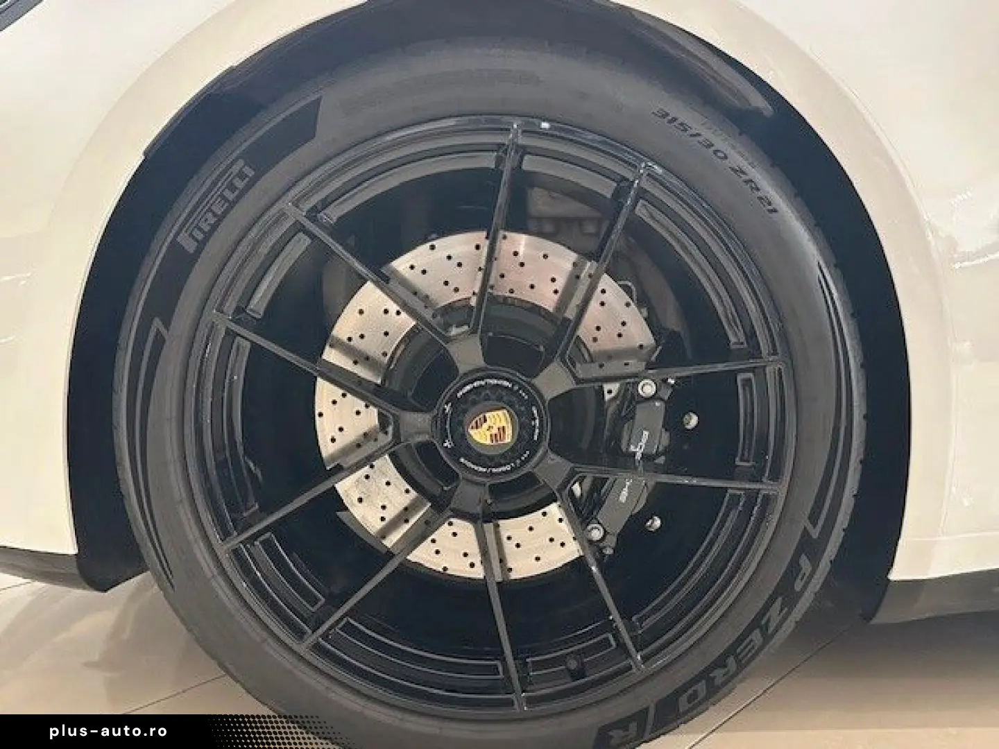 PORSCHE Porsche 911 Targa 4 GTS