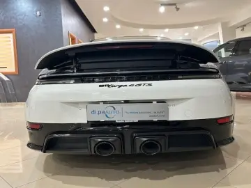 PORSCHE Porsche 911 Targa 4 GTS