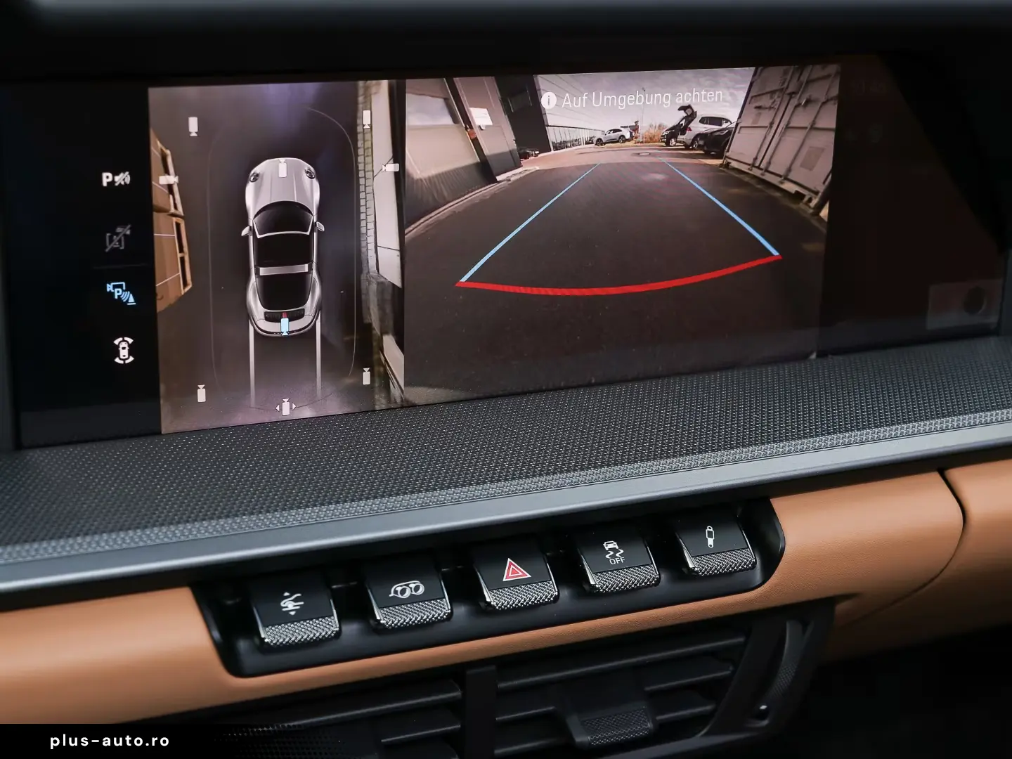 Porsche 992 911 Targa 4S Burmester Lift