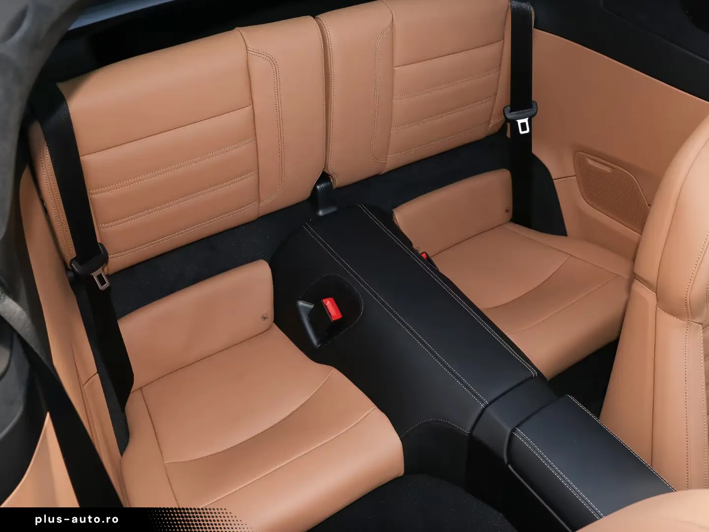 Porsche 992 911 Targa 4S Burmester Lift