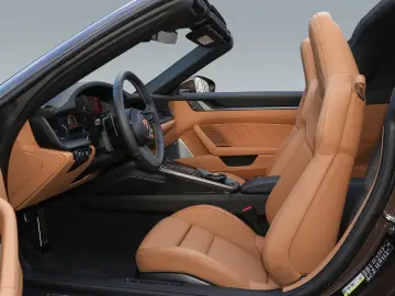 Porsche 992 911 Targa 4S Burmester Lift