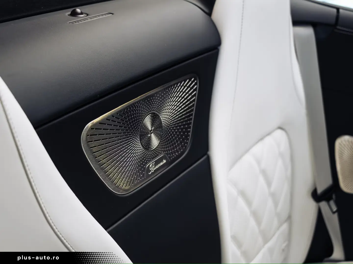 Mercedes Benz SL63 AMG Performance Sets FULL Carbon