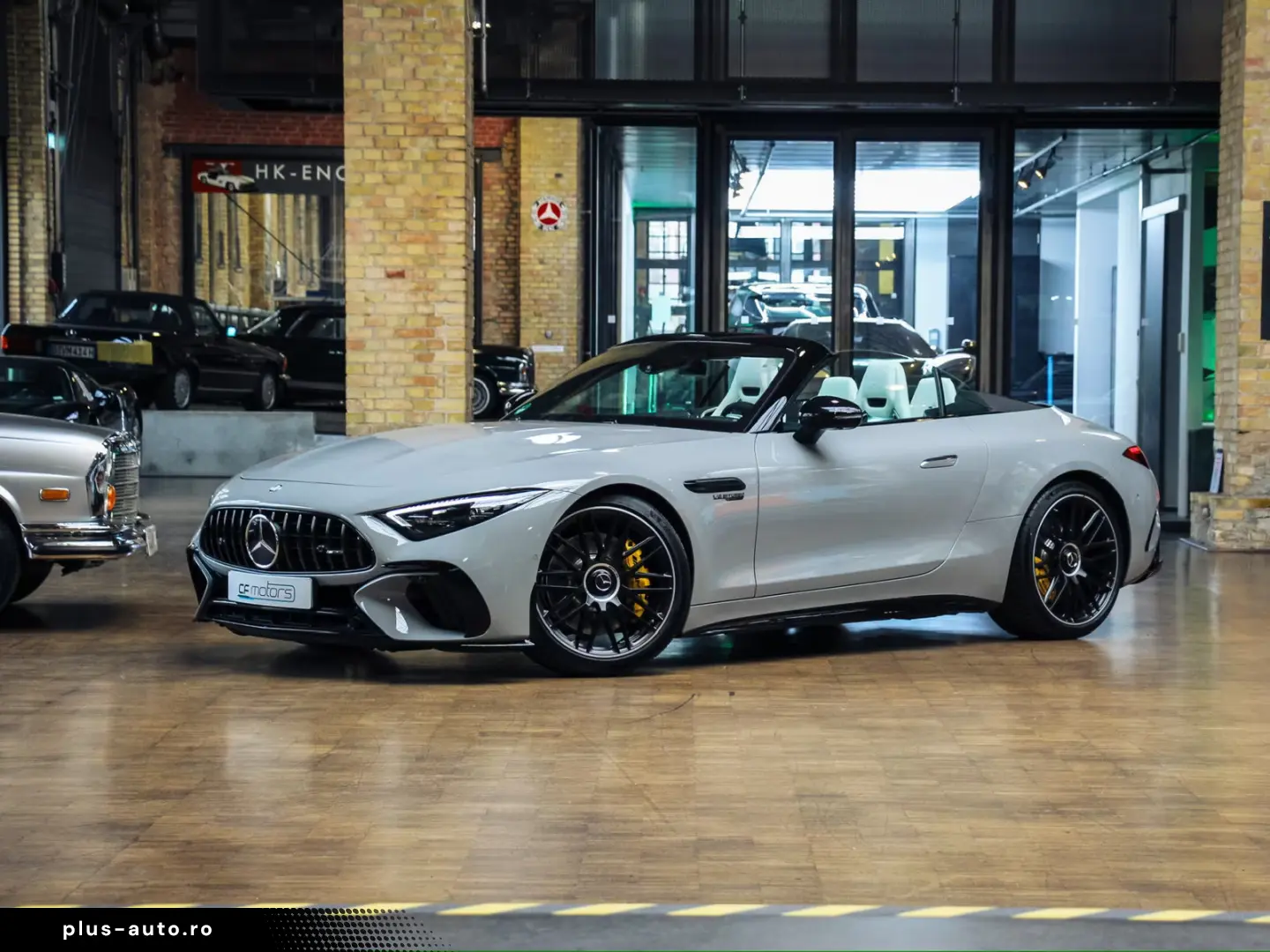 Mercedes Benz SL63 AMG Performance Sets FULL Carbon