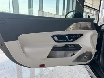 Mercedes-Benz SL 63 AMG 4M Lift Night