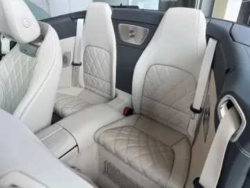 Mercedes-Benz SL 63 AMG 4M Lift Night