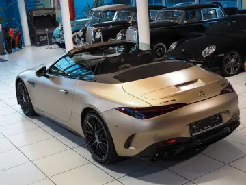 Mercedes-Benz SL 63 AMG Golden Coast 1 of 100 NEU