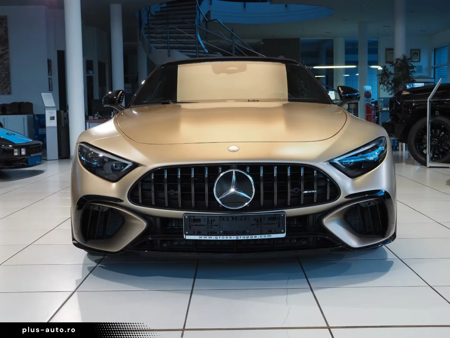 Mercedes-Benz SL 63 AMG Golden Coast 1 of 100 NEU