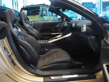 Mercedes-Benz SL 63 AMG Golden Coast 1 of 100 NEU