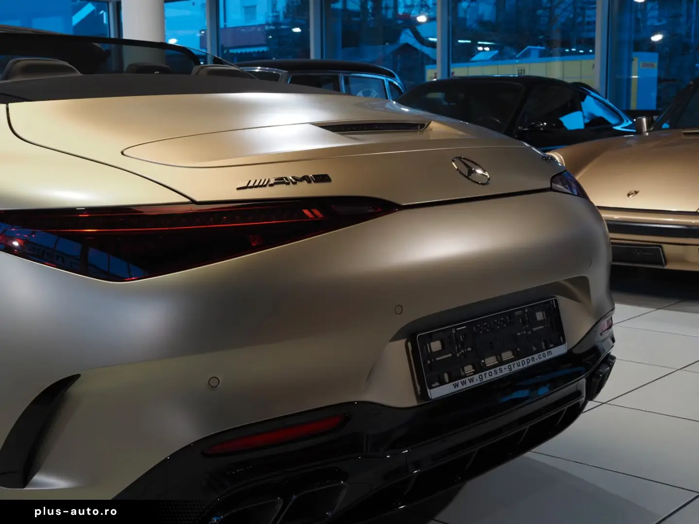 Mercedes-Benz SL 63 AMG Golden Coast 1 of 100 NEU