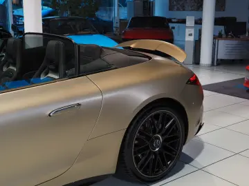 Mercedes-Benz SL 63 AMG Golden Coast 1 of 100 NEU