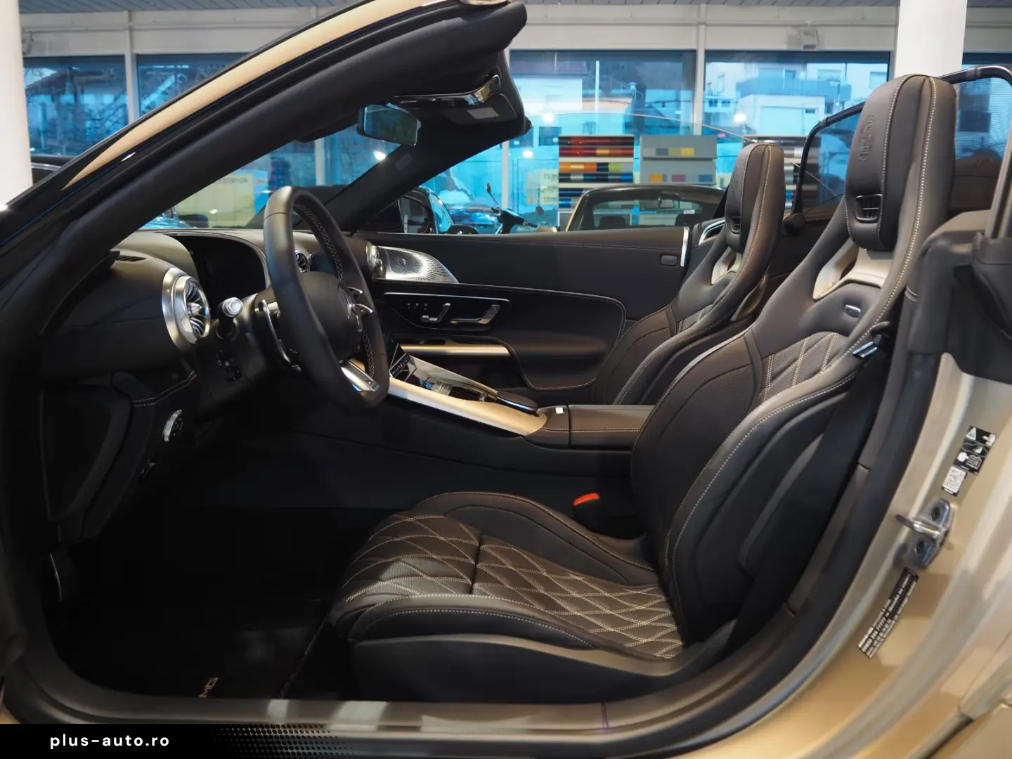 Mercedes-Benz SL 63 AMG Golden Coast 1 of 100 NEU