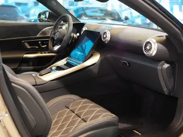 Mercedes-Benz SL 63 AMG Golden Coast 1 of 100 NEU