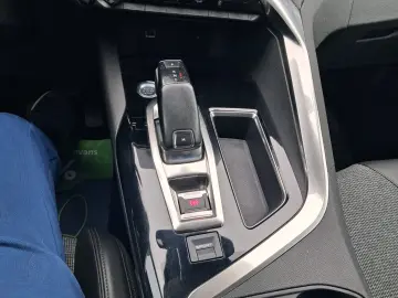 Peugeot 3008 2021