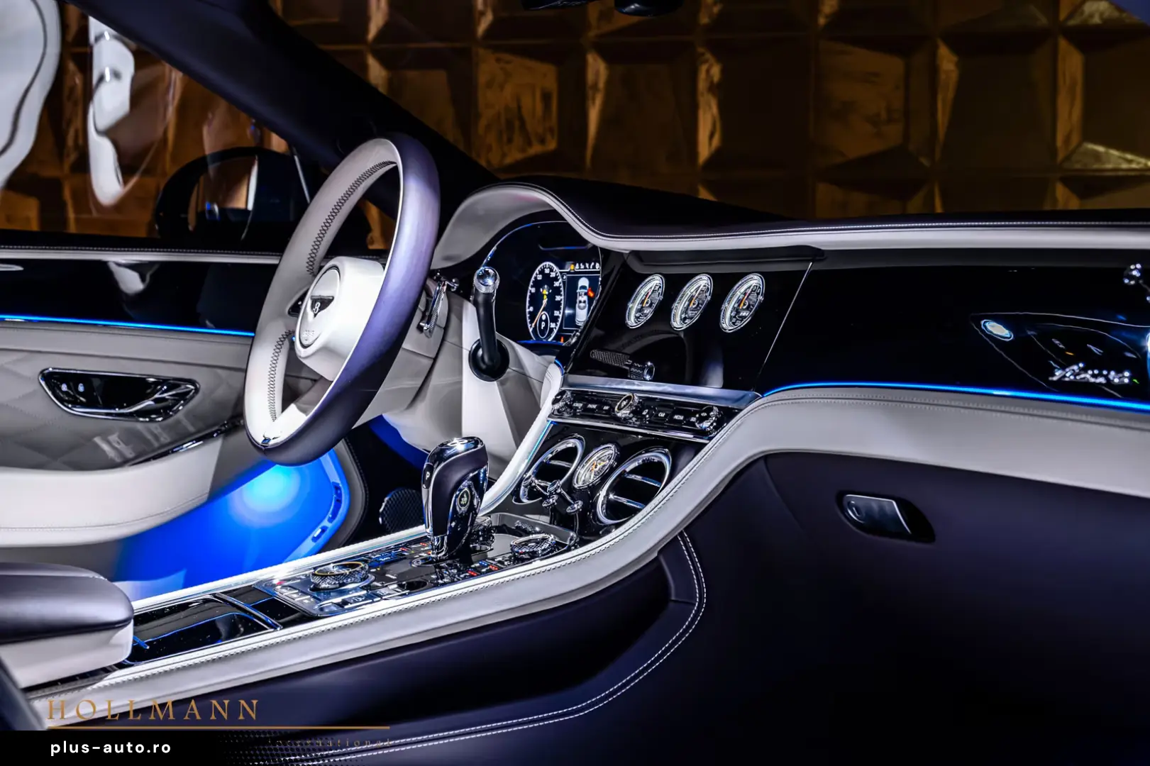 Bentley Continental GTC AZURE V8   NAIM   TOURING SPEC