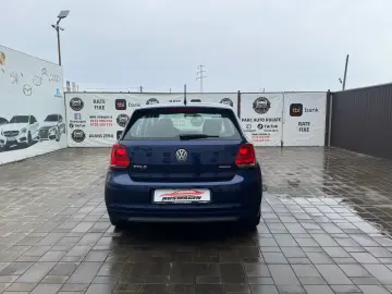 Volkswagen POLO 2011