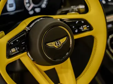 Bentley Continental GT  FULL YELLOW NAIM MULLINER