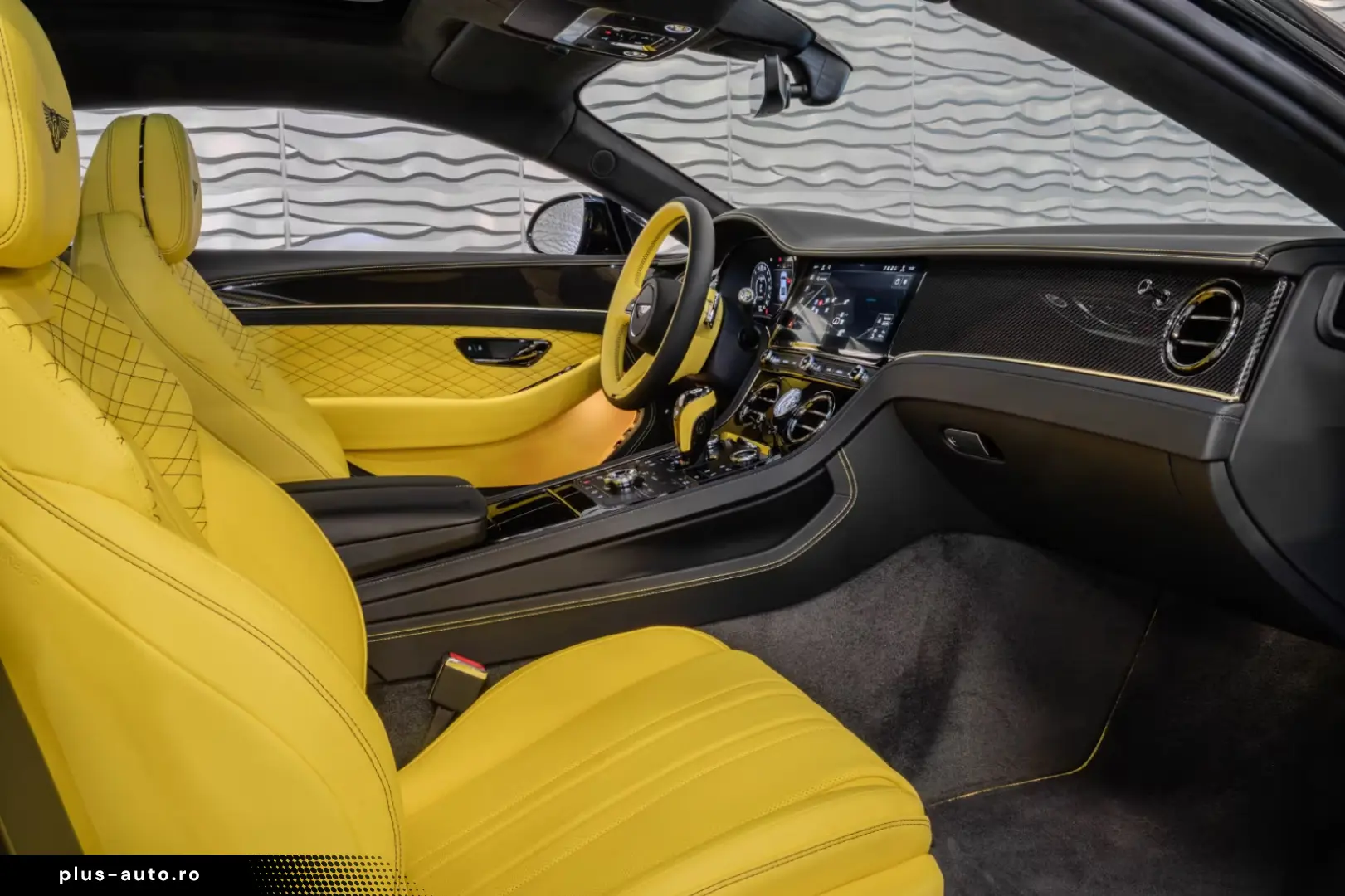 Bentley Continental GT  FULL YELLOW NAIM MULLINER