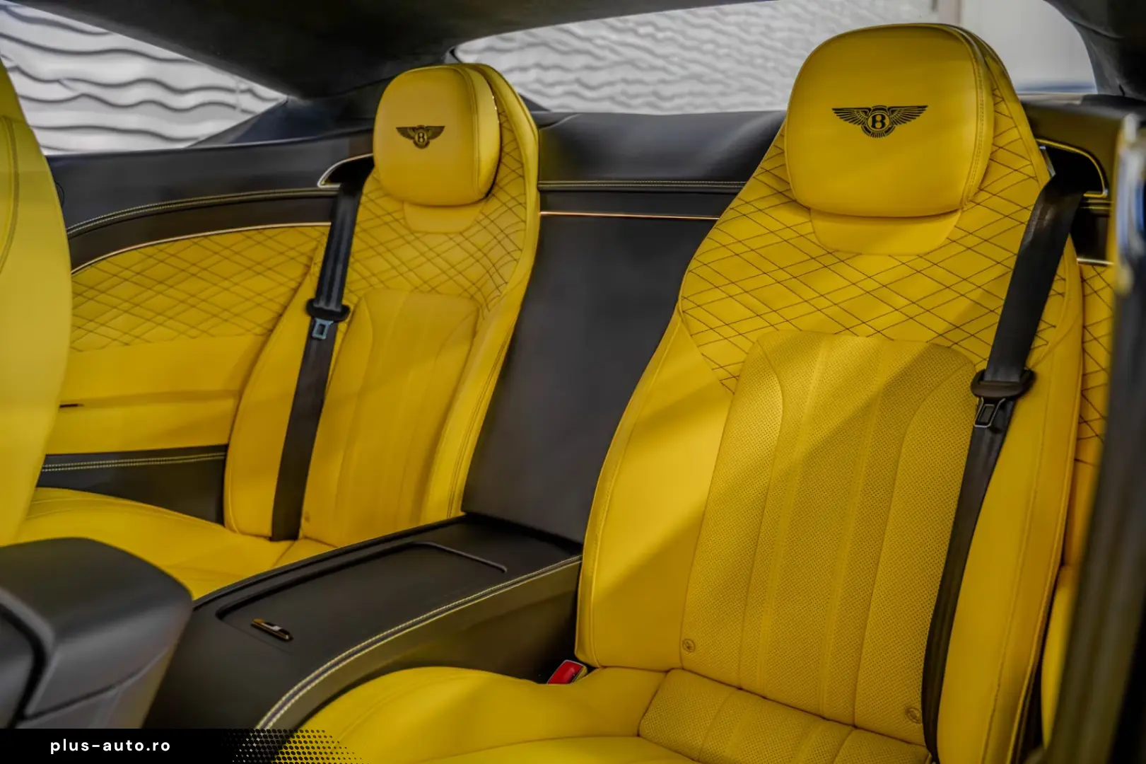 Bentley Continental GT  FULL YELLOW NAIM MULLINER